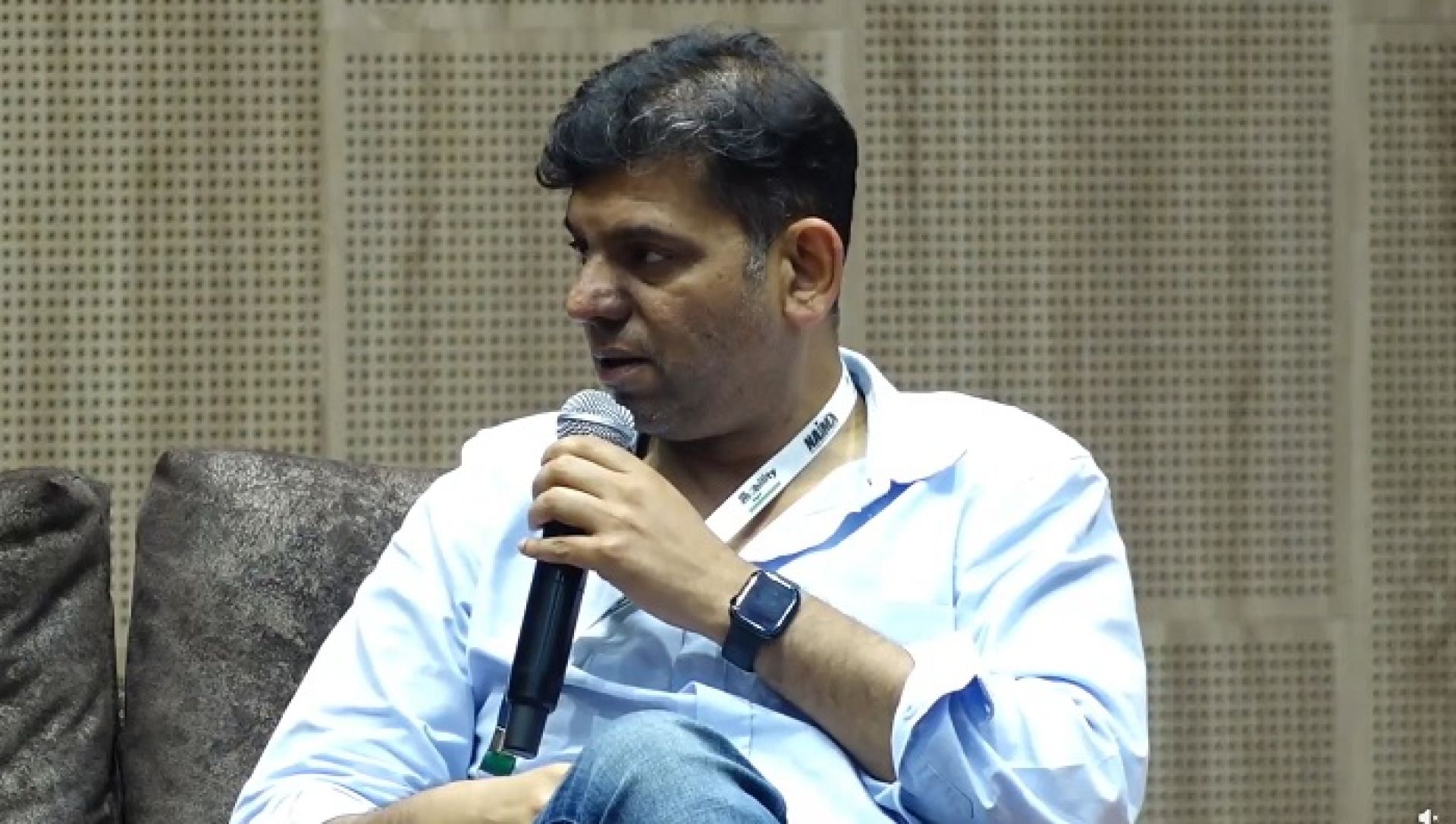 ब्याट्री रिसाइक्लिङ आयातकर्ताले मात्रै गर्न सक्दैनन्, छुट्टै कम्पनीमार्फत गर्नुपर्छ : आकाश गोल्छा